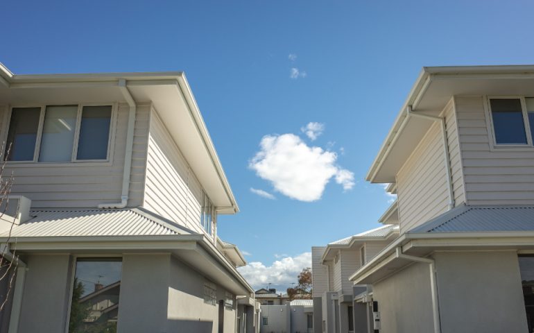 detached home building